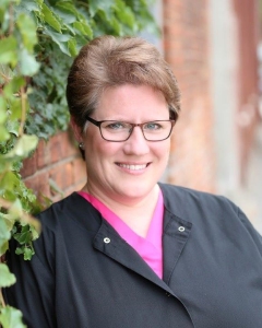 Dr. Kim Truka